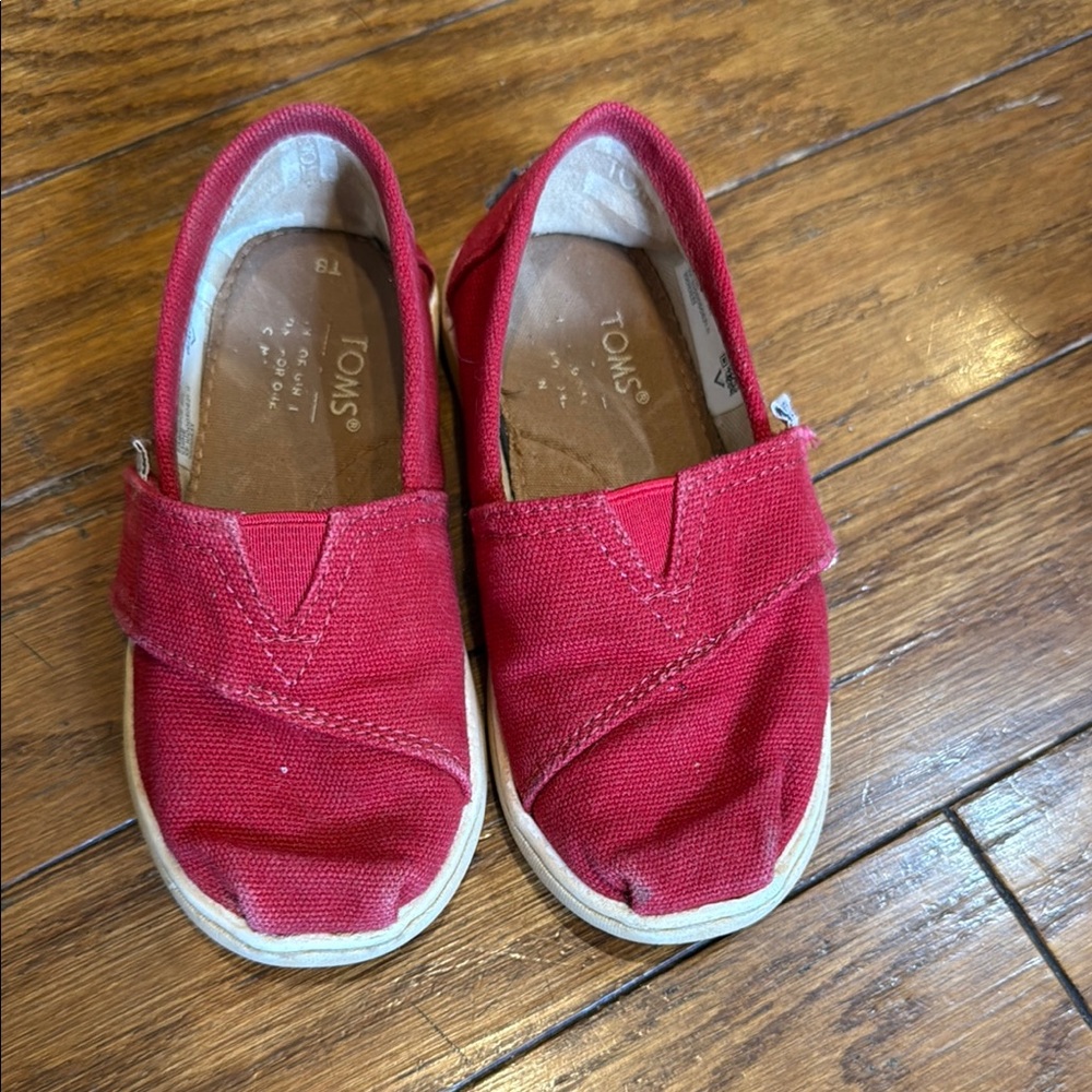 Keds, Toms, Vans, Stride Rite, OshKosh Shoes - Picture 2 of 16
